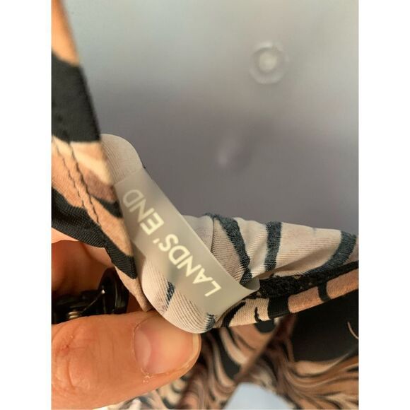 Lands end size 14 D one piece bikini - Picture 3 of 4